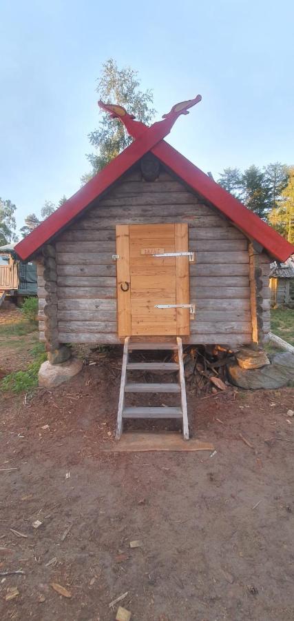 Sosdala Vittfarnas Hird Vikingaby Bed & Breakfast エクステリア 写真