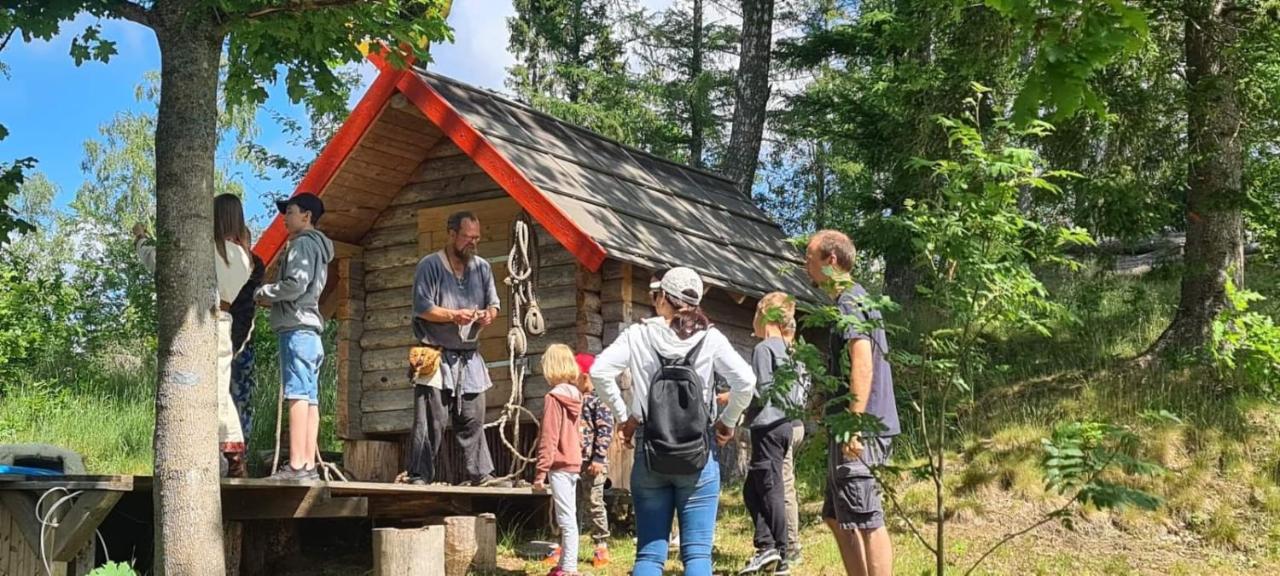 Sosdala Vittfarnas Hird Vikingaby Bed & Breakfast エクステリア 写真